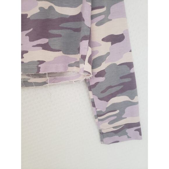 Wild Fable Purple & Gray Camo Crop Raw Hem Hoodie. Size Small - Picture 7 of 11